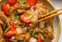 Black Pepper Beef and Onions Stir-Fry Recipe