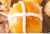 Homemade Hot Cross Buns Recipe for Easter