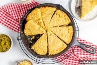 Spicy Jalapeno Cheddar Cornbread Recipe