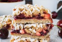 Cherry Apple Crumble Bars Recipe: Classic Fall Dessert