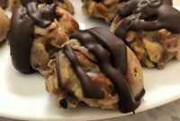 Keto Pecan Clusters Recipe: Low-Carb Sugar-Free Snack