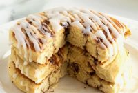 Cinnamon Roll Pancakes Recipe with Cream Cheese Glaze