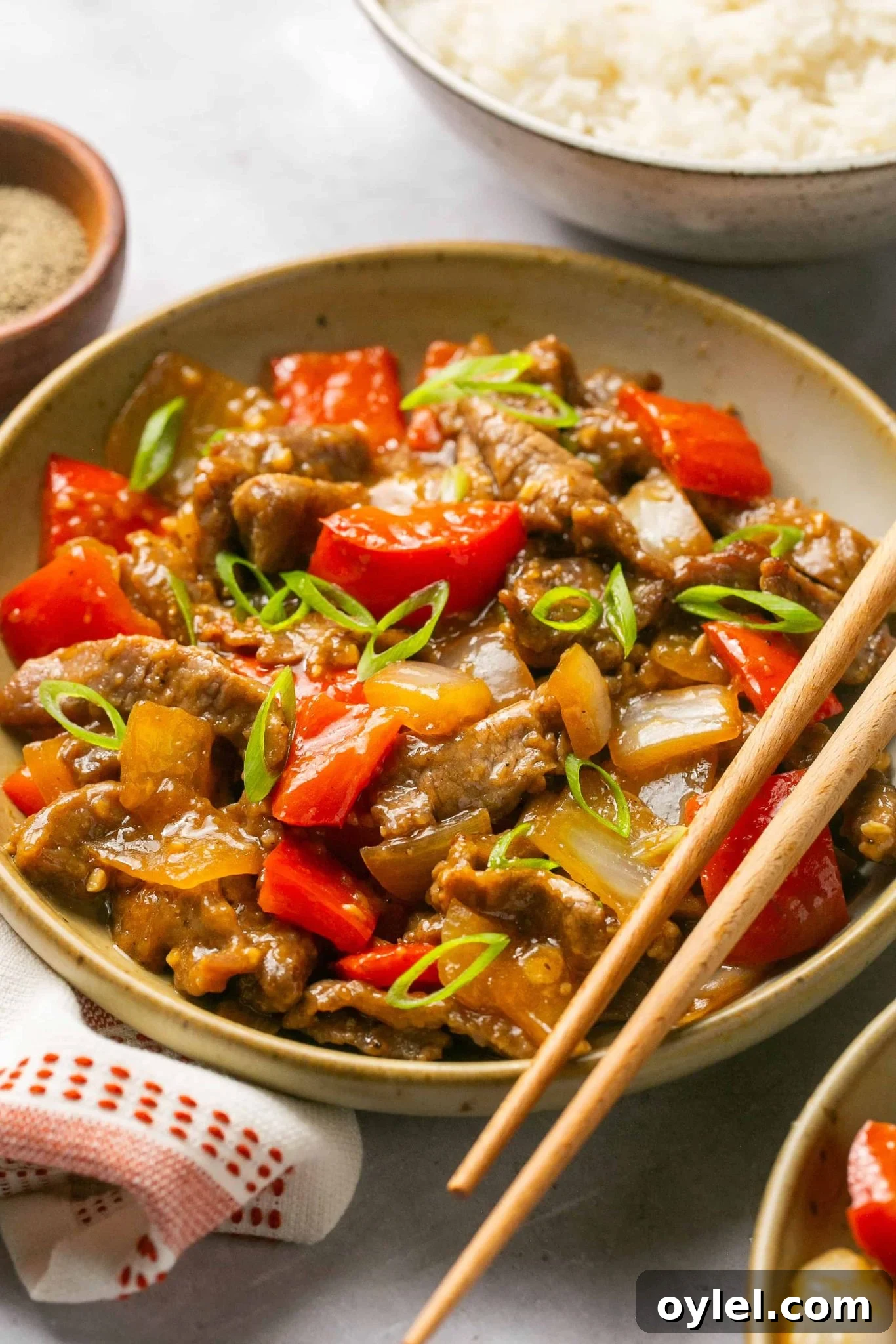 Black Pepper Beef 