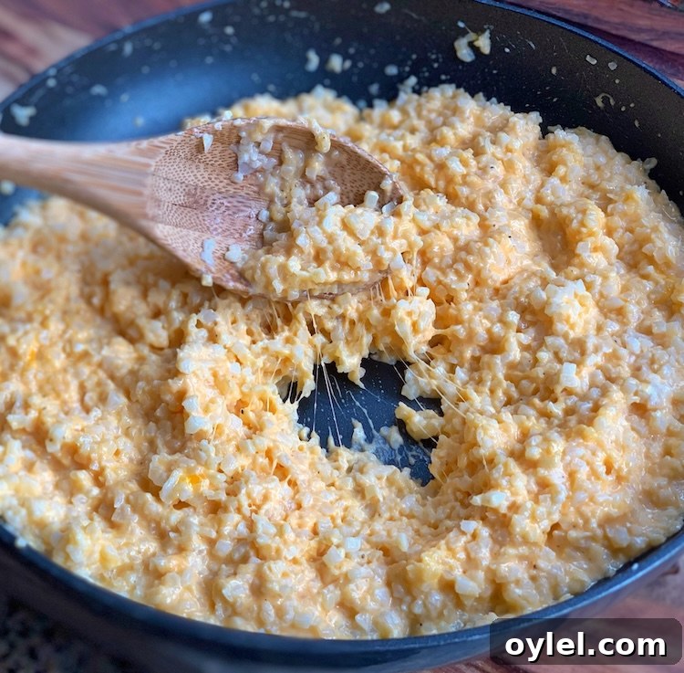 Delicious kid friendly cheesy cauliflower vegetable side dish recipe for dinner. 