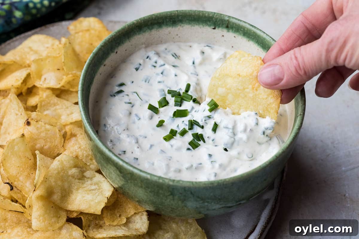 Sour cream and chive dip