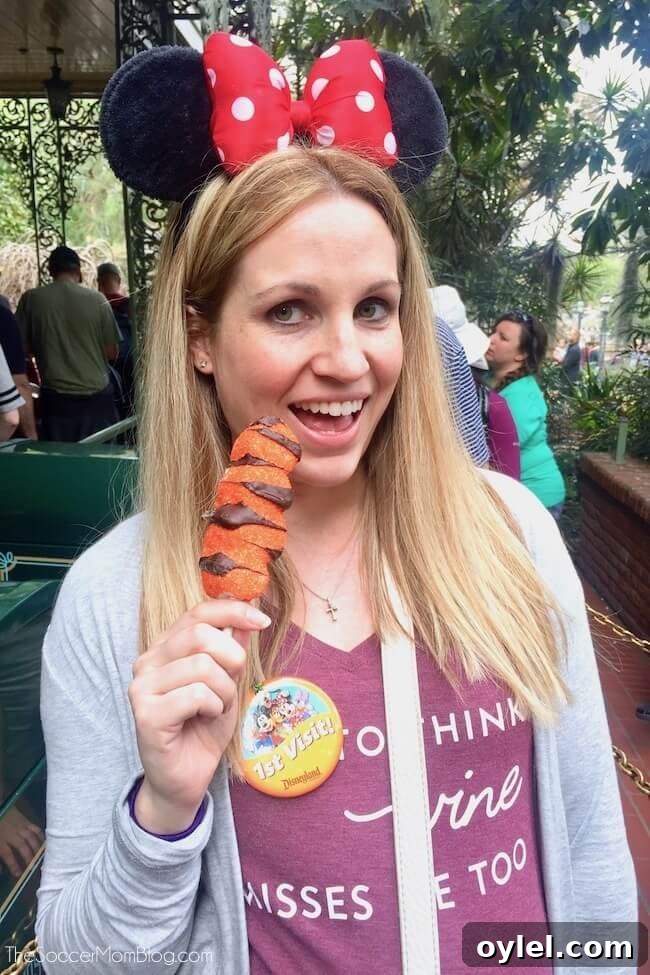 Tigger Tail marshmallow treat at Disneyland - The Soccer Mom Blog