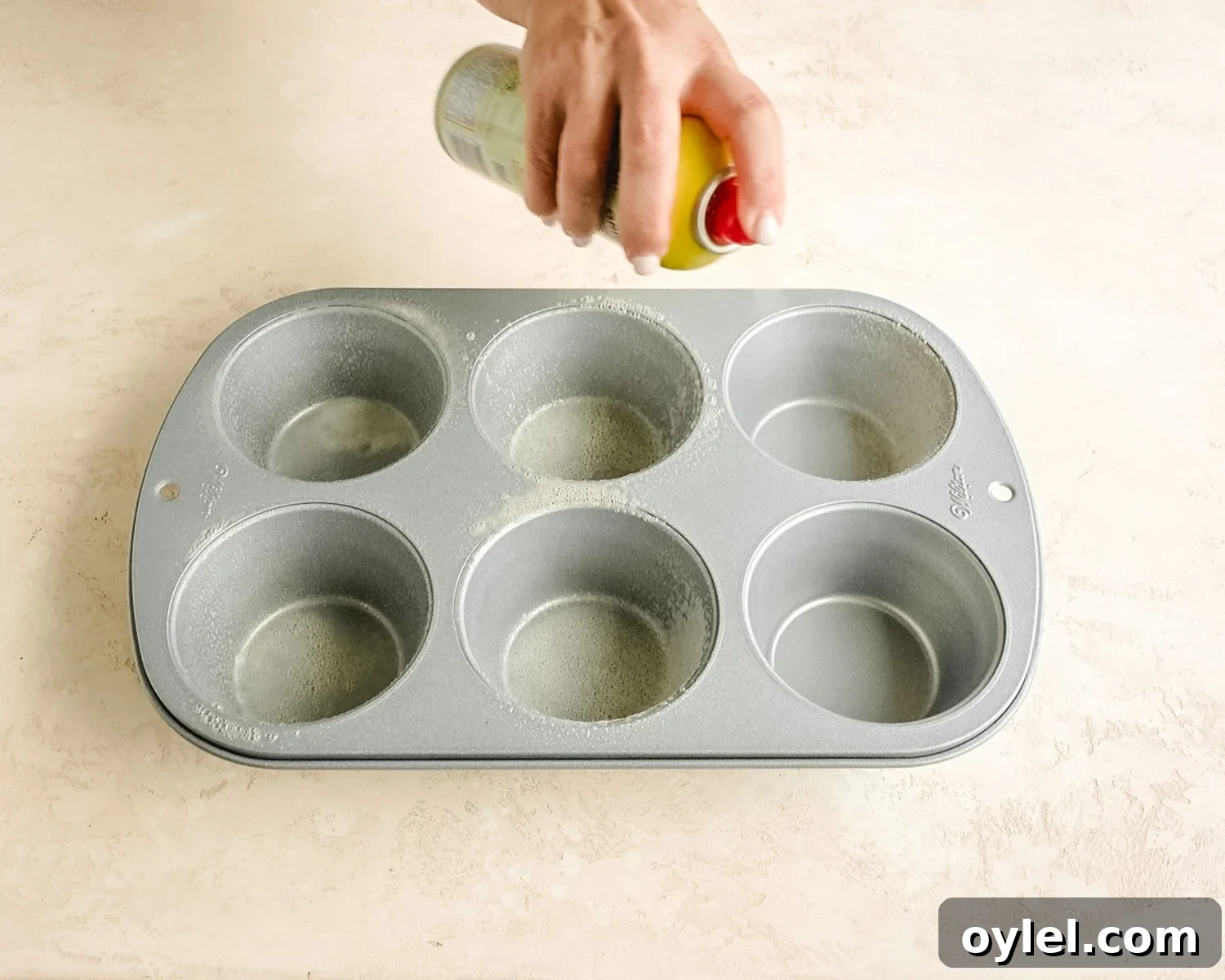 Spray a jumbo muffin pan with nonstick spray.