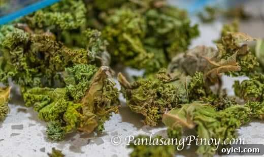 Filipino Kale and Tuna Laing Recipe with Coconut Milk 3 Dried Kale Leaves