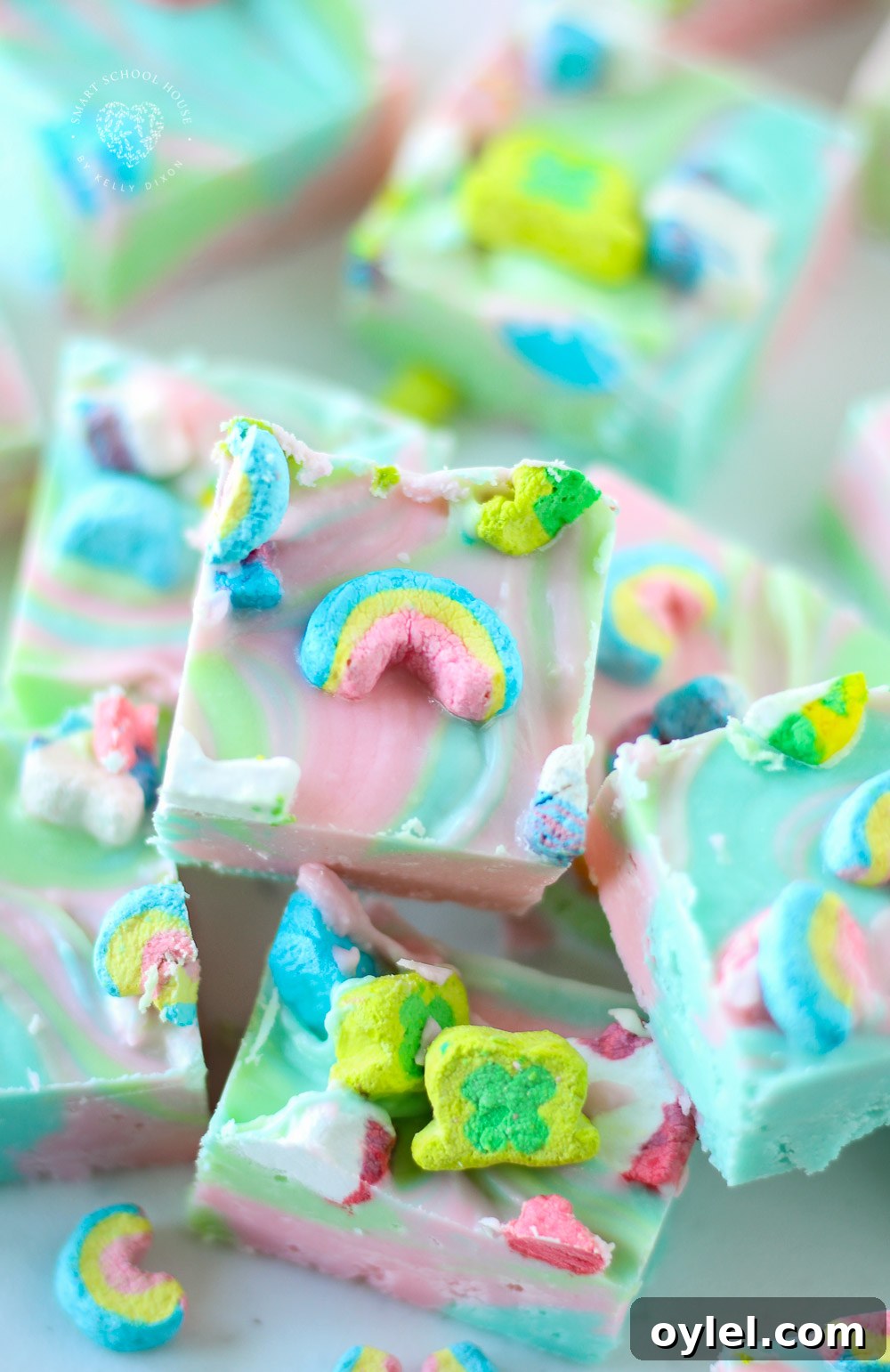 How to Make Lucky Charms Fudge 8 Rainbow Lucky Charms Fudge