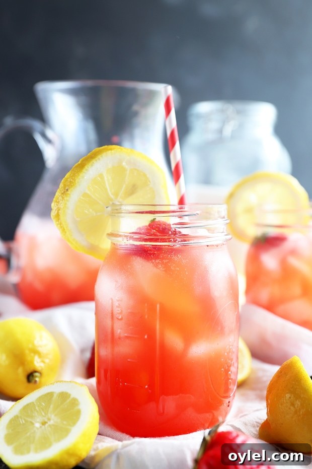 Vodka strawberry lemonade in a glass