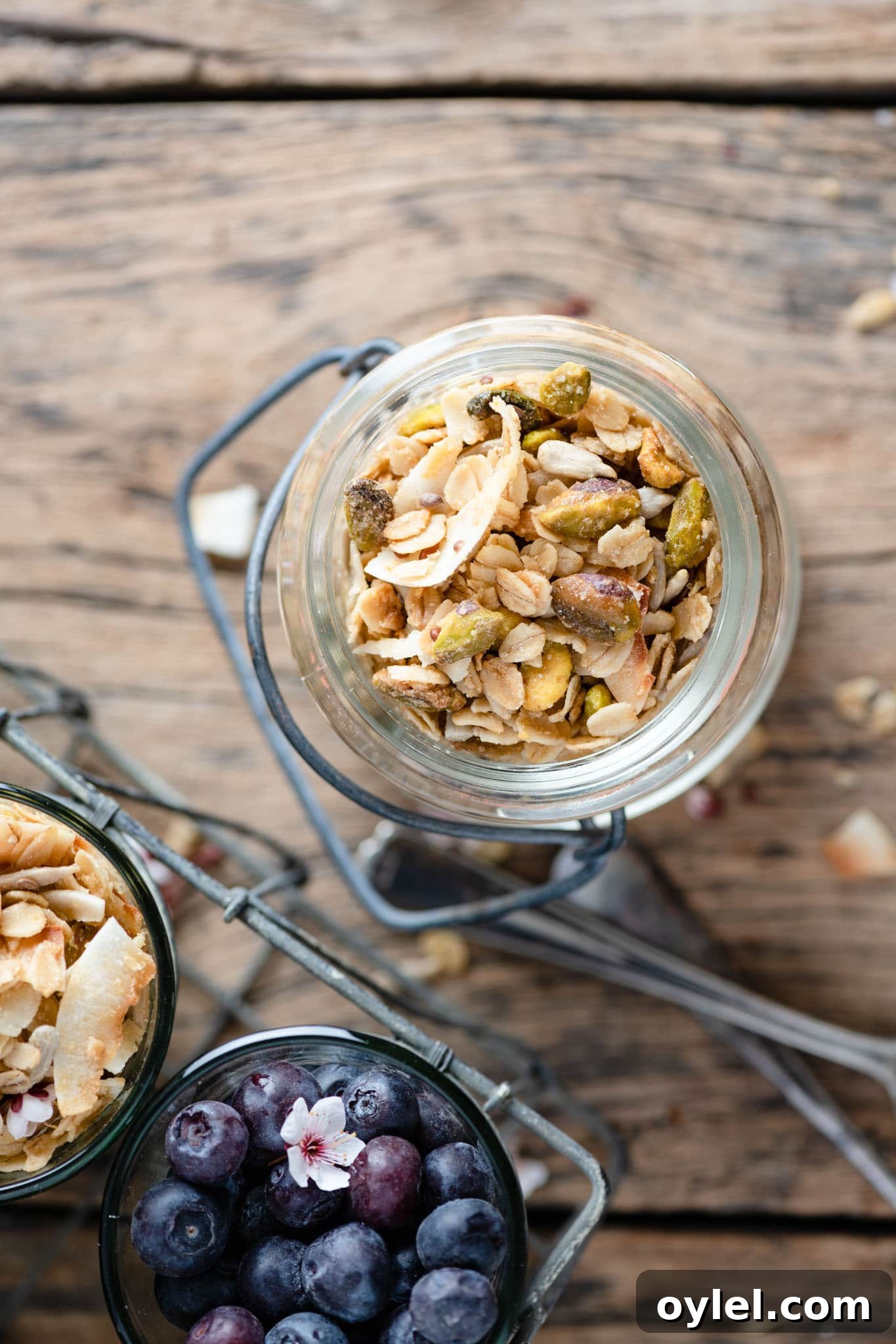 Homemade Coconut Pistachio Granola Recipe 3 Crunchy Granola Recipe with pistachios and flax seeds.