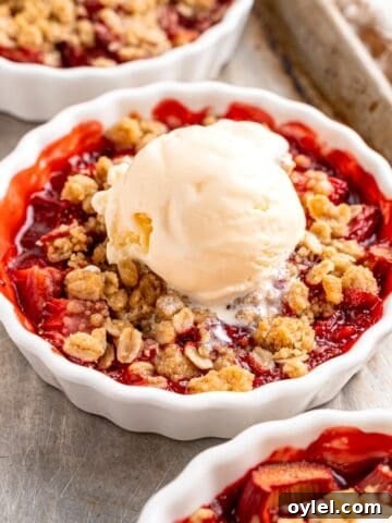 Strawberry rhubarb crisp.