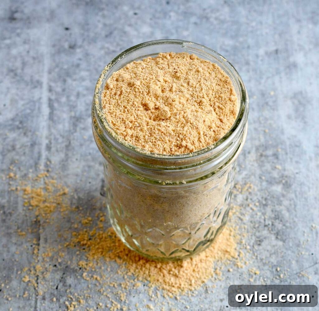 Oat Cheese Sauce Mix in a mason jar