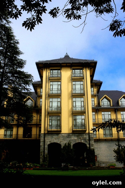 Wildflower Hall Shimla: Historic Luxury Hotel in the Himalayas 2 wildflower hall shimla