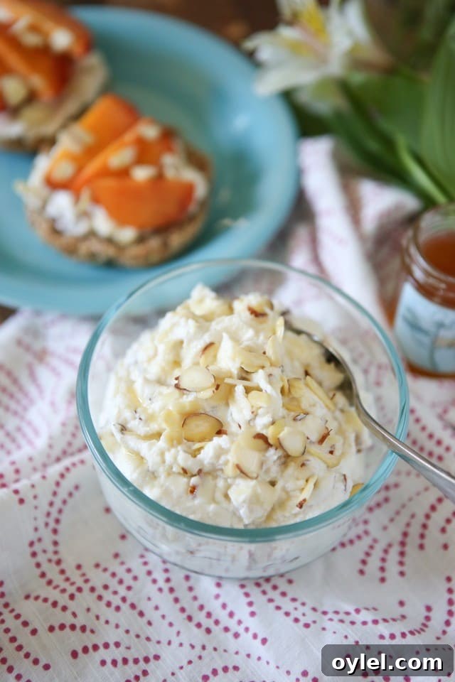 Honey Almond Ricotta Spread with Fresh Peaches Recipe 4 Honey Almond Ricotta Spread with Peaches