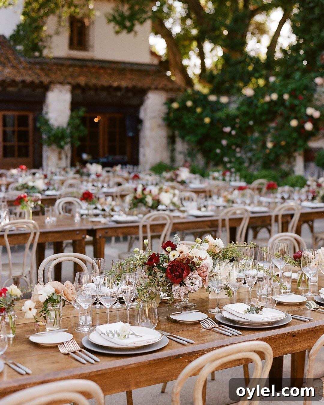 outdoor dinner tables